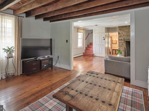 226 Court Street, Newtown PA 18940