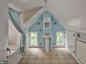 226 Court Street, Newtown PA 18940