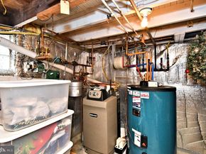605 Crown Street, Willow Grove PA 19090