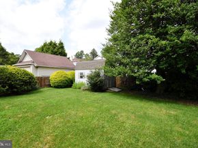 605 Crown Street, Willow Grove PA 19090