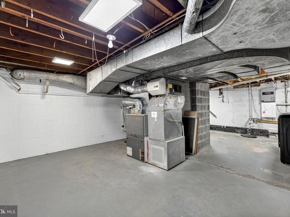 7405 Shenandoah Avenue, Annandale VA 22003