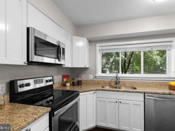 2050 Golf Course Drive, Reston VA 20191