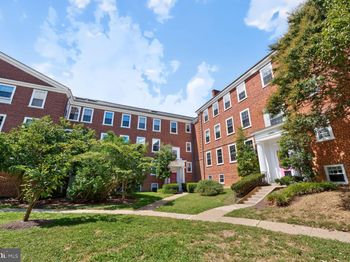 3530 39TH Street NW