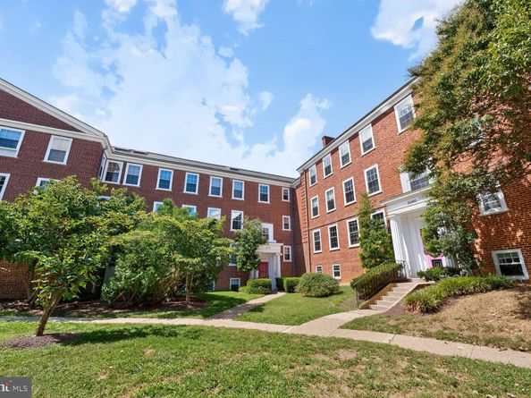 3530 39TH Street NW E653, Washington DC 20016