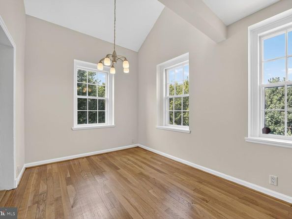 3530 39TH Street NW E653, Washington DC 20016