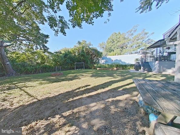 331 Powhattan Avenue, Essington PA 19029