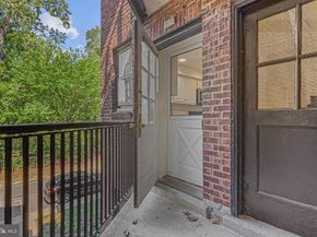 415 City Avenue H2, Merion Station PA 19066
