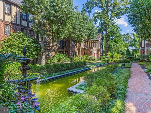 415 City Avenue H2, Merion Station PA 19066