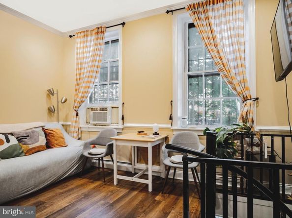 265 S 9TH Street 1F, Philadelphia PA 19107