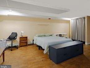 265 S 9TH Street 1F, Philadelphia PA 19107