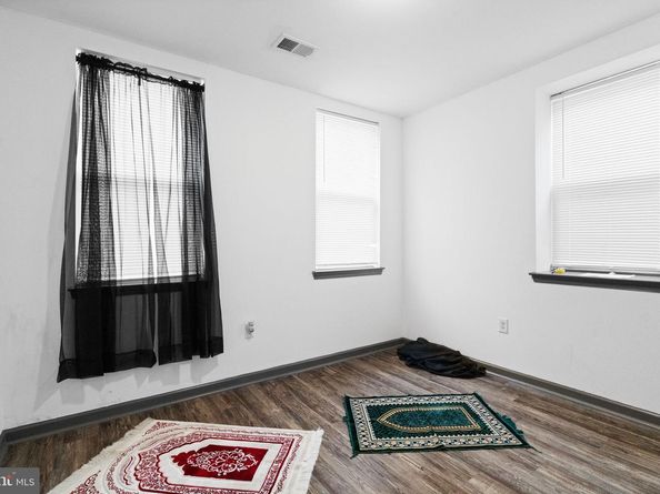 3851 N Broad Street, Philadelphia PA 19140