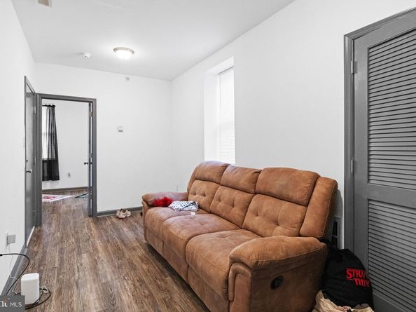 3851 N Broad Street, Philadelphia PA 19140