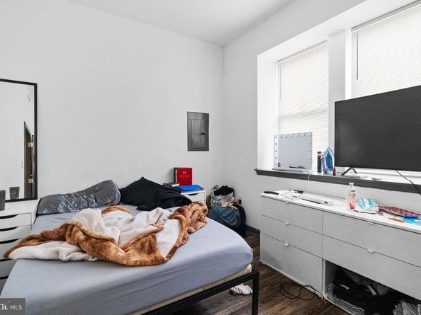 3851 N Broad Street, Philadelphia PA 19140