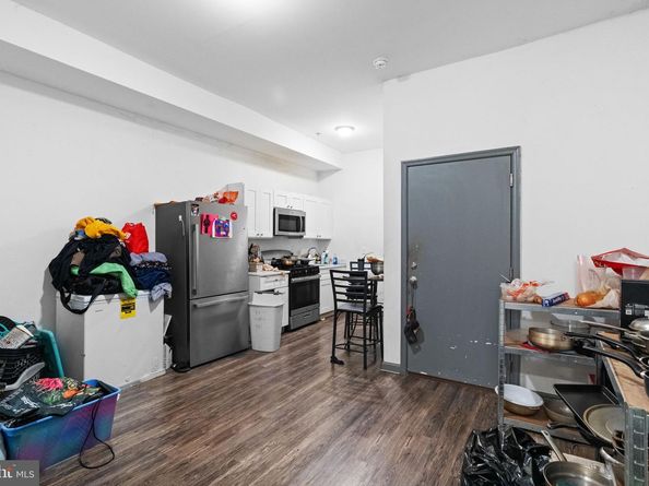 3851 N Broad Street, Philadelphia PA 19140