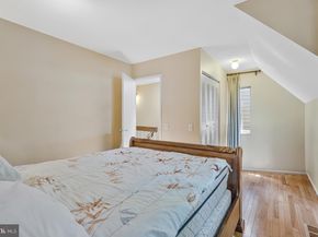 1635 Bentana Way, Reston VA 20190