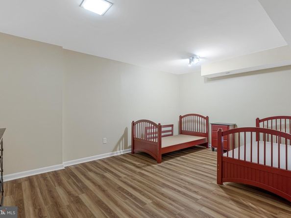 1635 Bentana Way, Reston VA 20190