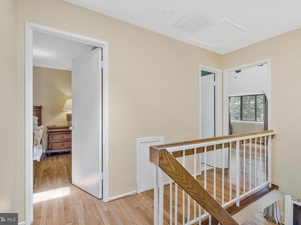 1635 Bentana Way, Reston VA 20190
