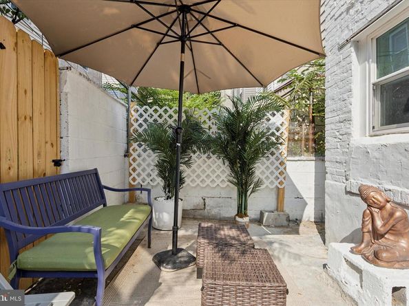 2046 Sigel Street, Philadelphia PA 19145