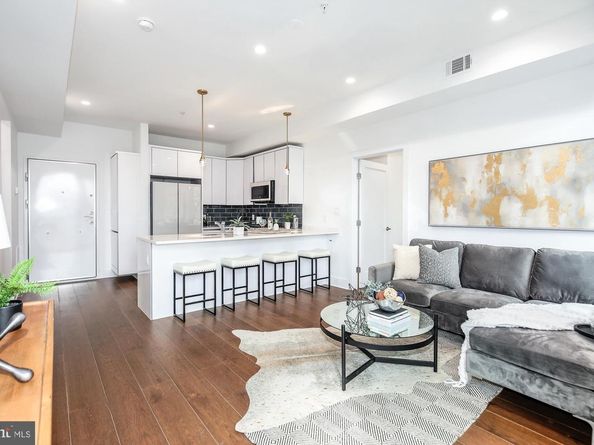 1002 Rhode Island Avenue NE 3, Washington DC 20018