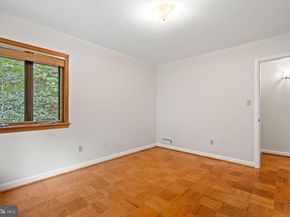 3020 N Peary Street, Arlington VA 22207