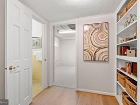 3020 N Peary Street, Arlington VA 22207
