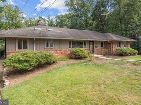 3020 N Peary Street, Arlington VA 22207
