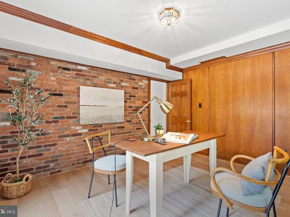 3020 N Peary Street, Arlington VA 22207