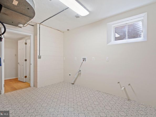 3020 N Peary Street, Arlington VA 22207