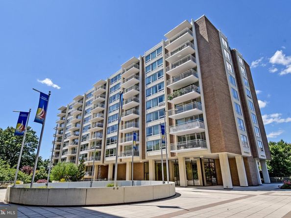 1435 4TH Street SW B108, Washington DC 20024