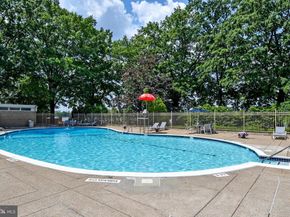 1435 4TH Street SW B108, Washington DC 20024