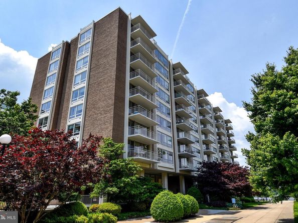 1435 4TH Street SW B108, Washington DC 20024