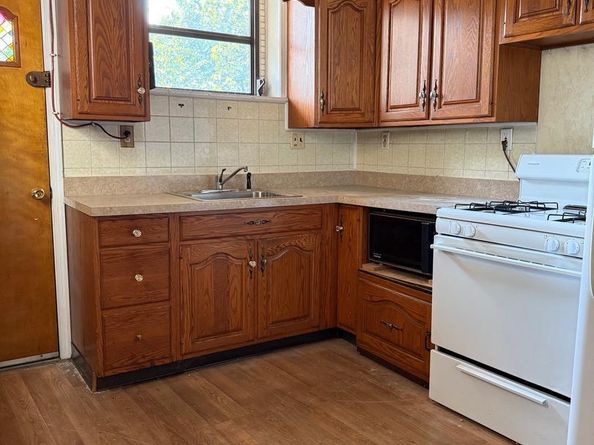 3427 Salmon Street, Philadelphia PA 19134