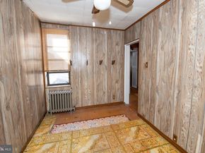 3427 Salmon Street, Philadelphia PA 19134