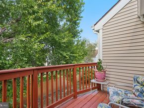 9 Comly Court, Flourtown PA 19031