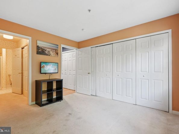 9 Comly Court, Flourtown PA 19031