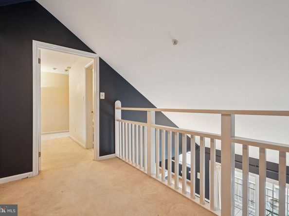 9 Comly Court, Flourtown PA 19031