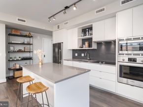 1300 4TH Street SE 715, Washington DC 20003