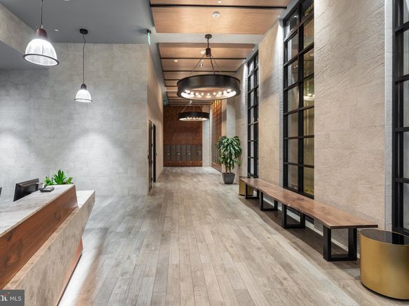 1300 4TH Street SE 715, Washington DC 20003