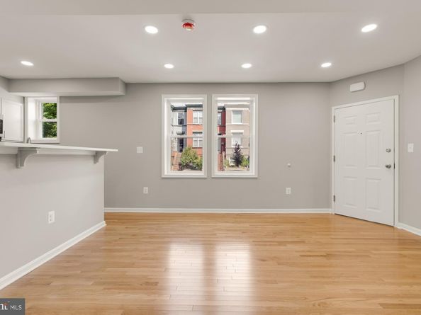 303 Seaton Place NE 2, Washington DC 20002