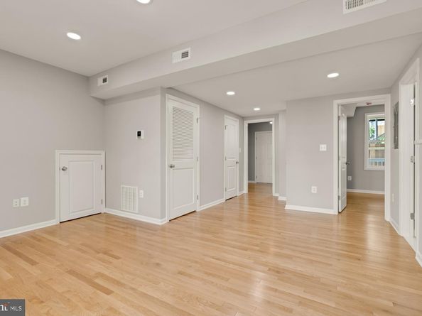 303 Seaton Place NE 2, Washington DC 20002