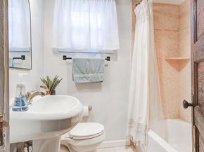 121 Mifflin Street, Philadelphia PA 19148