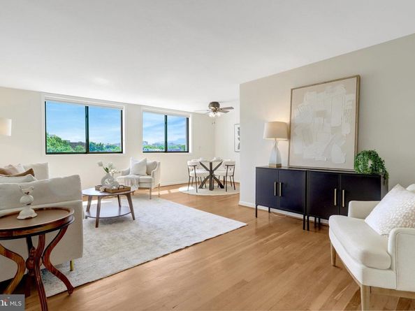 2016 N Adams Street 810, Arlington VA 22201