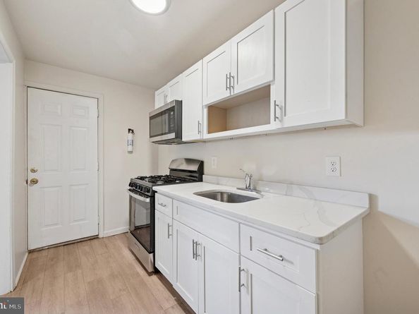 443 Darby Terrace, Darby PA 19023