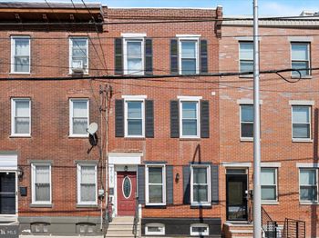 2137 Federal Street