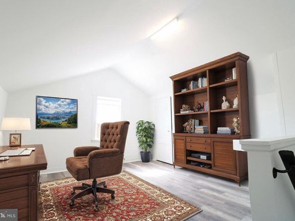 939 Serrill Avenue, Lansdowne PA 19050