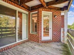 7592 Lakeside Village Drive, Falls Church VA 22042