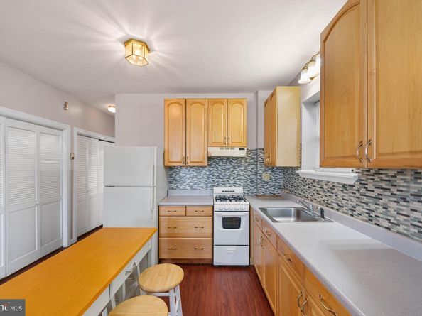 6991 Silverwood Street, Philadelphia PA 19128