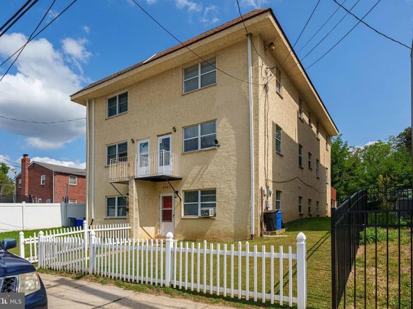 6991 Silverwood Street, Philadelphia PA 19128