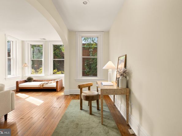 1735 Riggs Place NW, Washington DC 20009