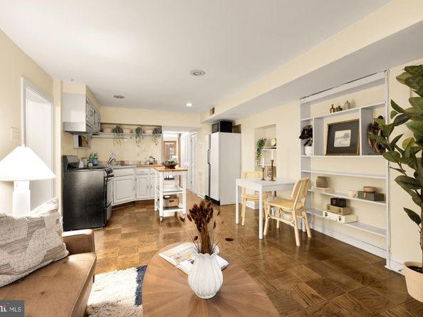 1735 Riggs Place NW, Washington DC 20009